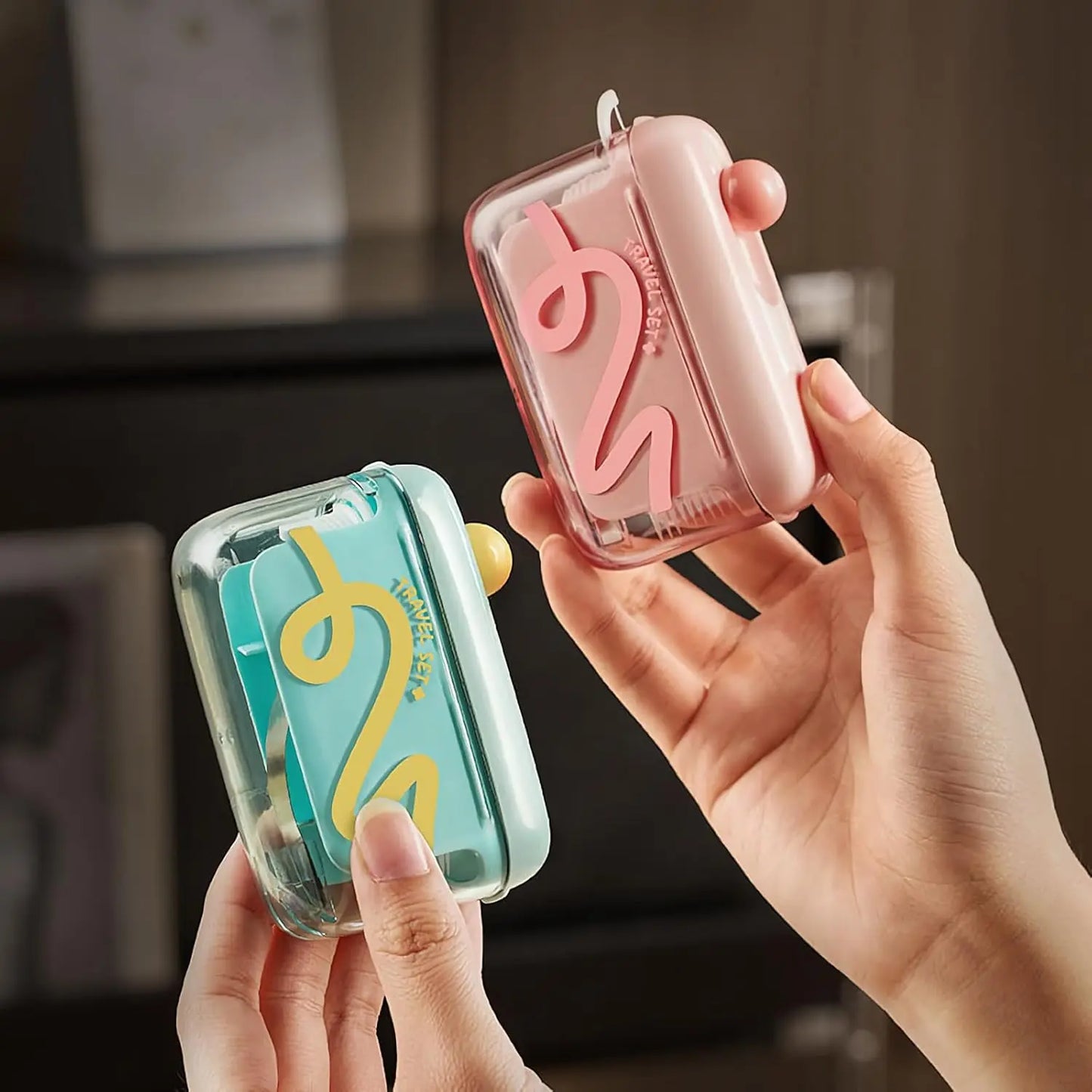 Travel-sized storage case - features an automatic pop-up dispenser, portable and refillable, perfect for oral care at home, in restaurants, and while traveling